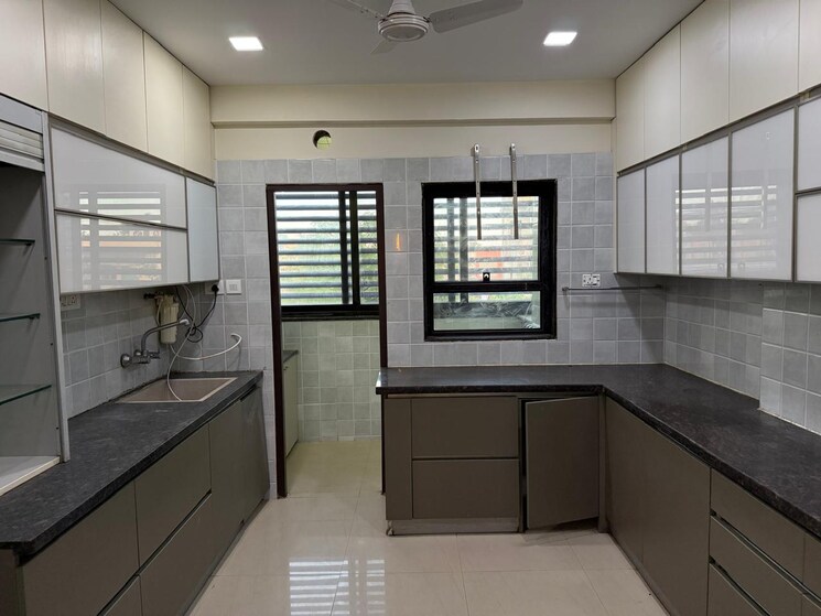 Kitchen, tulive-viha 4 Bedroom 2283 Sq.Ft. Apartment In Anna Nagar Chennai 8446349