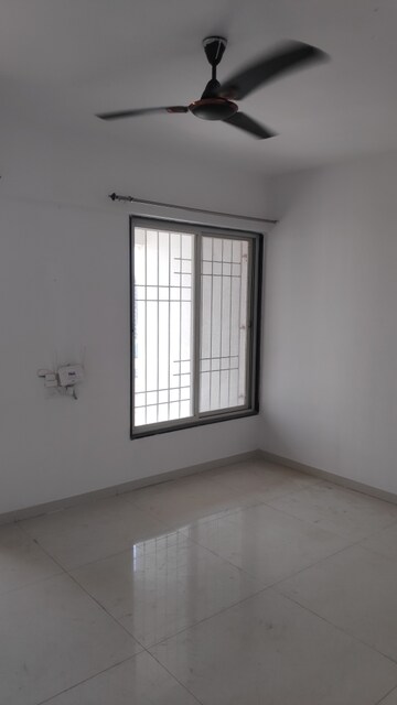 Room in 2 BHK Apartment at Triaa Hillome, Lohgaon – for Rent
