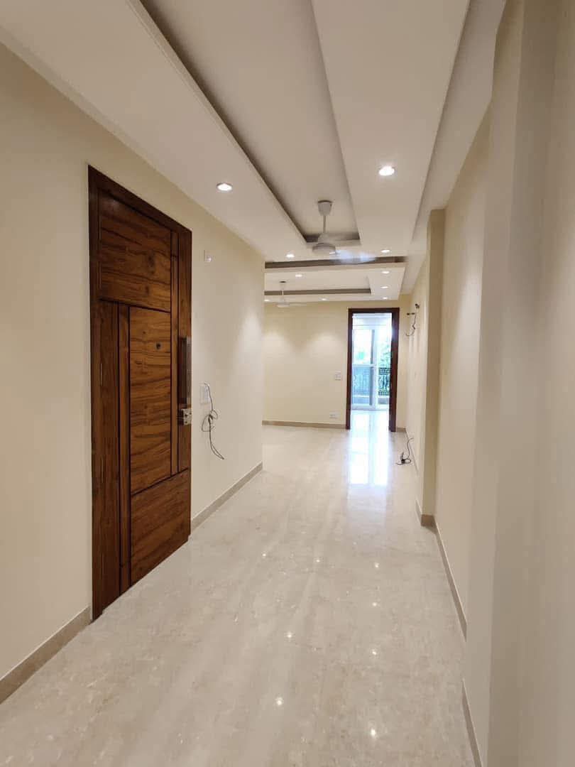 2 BHK + Extra Room Builder Floor For Sale in RWA Tomar Colony