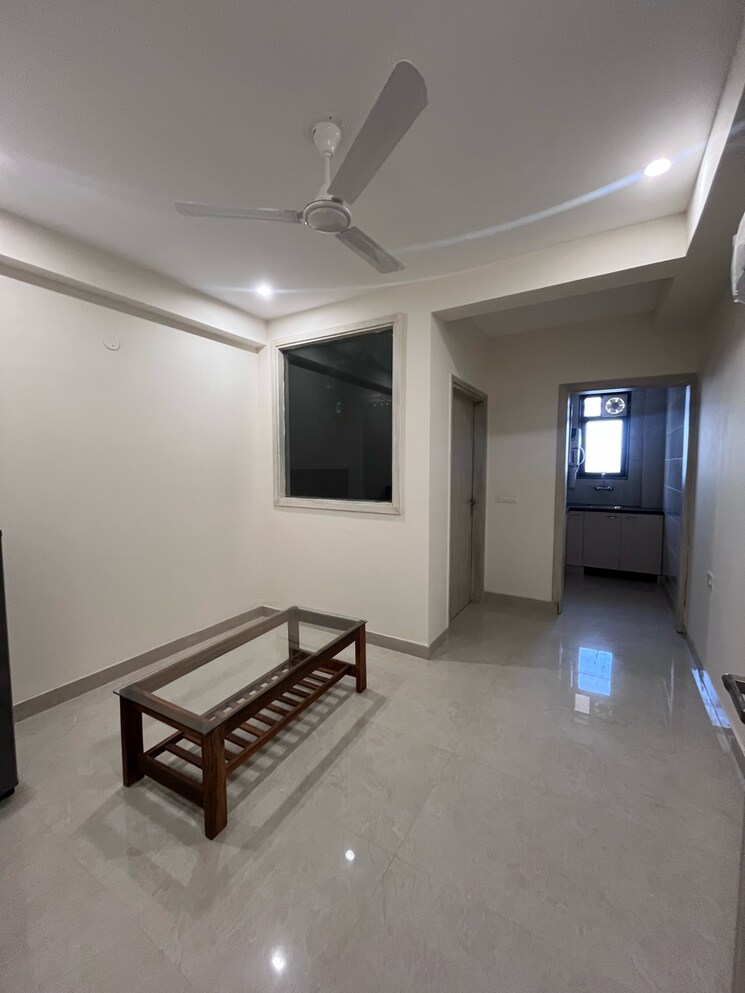 Living Room, sector 42 1 Bedroom 850 Sq.Ft. Builder Floor In Sector 42 Gurgaon 8446369