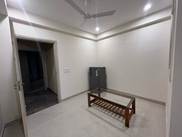 Living Room in 1 BHK Builder Floor at Sector 42 – for Rent