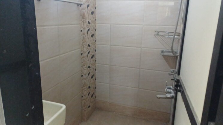 Bathroom, raunak-unnathi-greens 1 Bedroom 390 Sq.Ft. Apartment In Kasarvadavali Thane 8446422