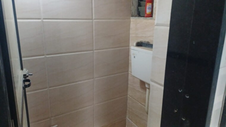 Bathroom, raunak-unnathi-greens 1 Bedroom 390 Sq.Ft. Apartment In Kasarvadavali Thane 8446422