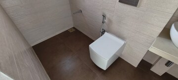 Master Bedroom in 3 BHK Apartment at Kanakia Silicon Valley, Powai – for Rent
