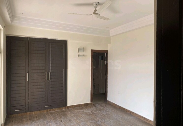 Room, amrapali-zodiac 3 Bedroom 1325 Sq.Ft. Apartment In Sector 120 Noida 8446429