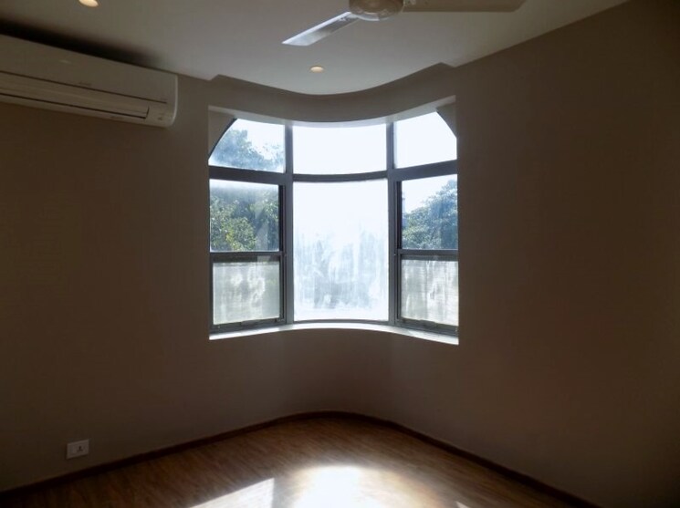 Room, hs-apartment 3 Bedroom 1850 Sq.Ft. Apartment In Cunningham Road Bangalore 8446514