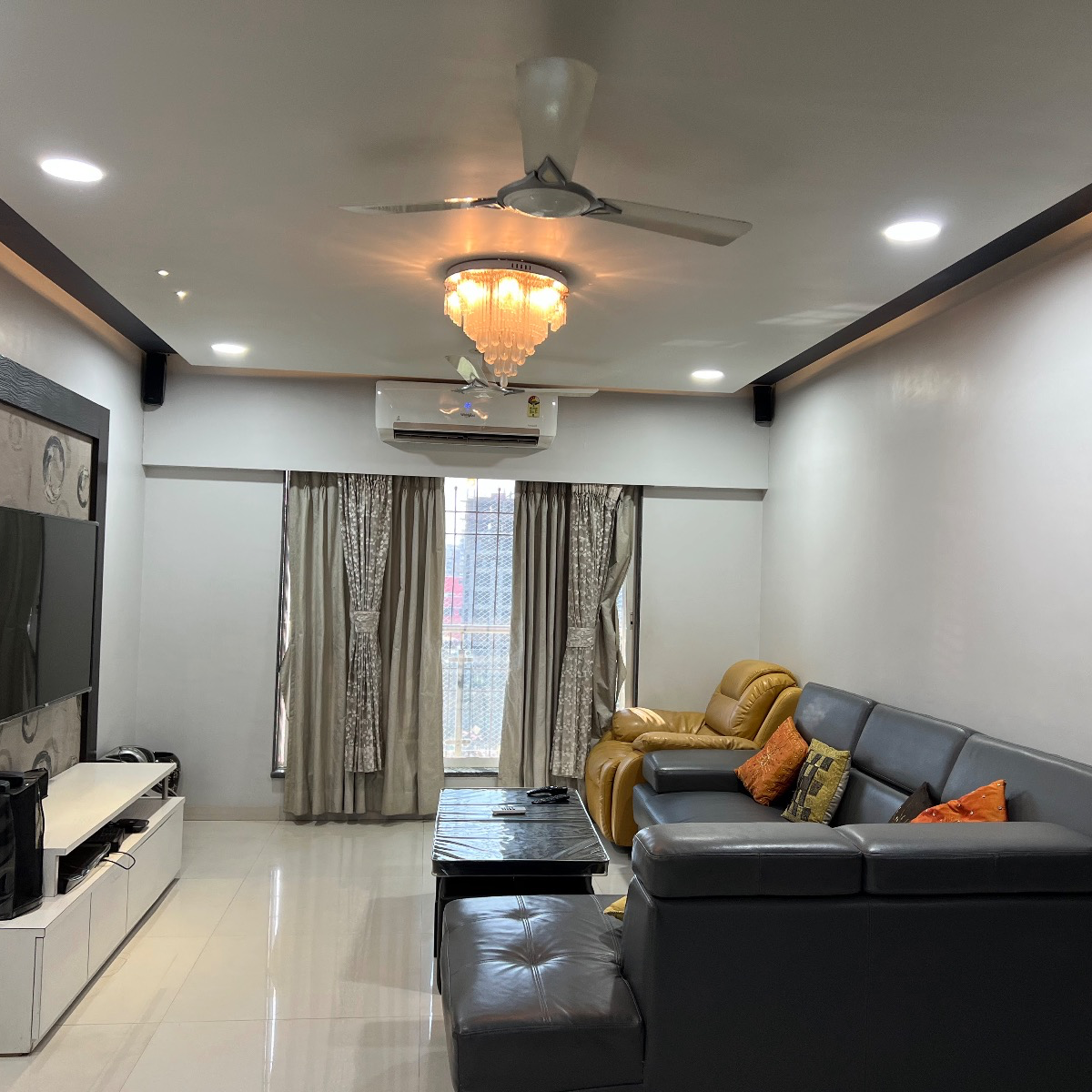 1 BHK + Pooja Room Apartment For Rent in Shree CHS Andheri