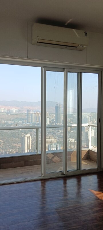 Room in 2 BHK Apartment at Omkar Alta Monte, Malad East – for Sale