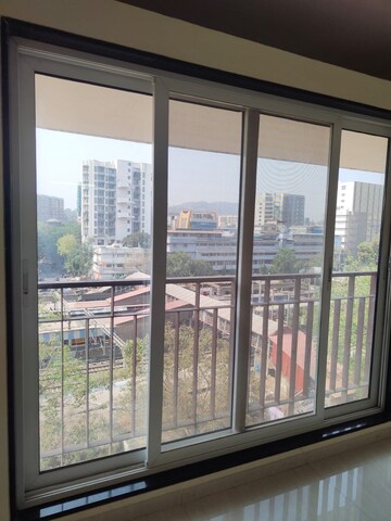 Room in 3 BHK Apartment at Terraform Dwarka, Ghatkopar East – for Rent