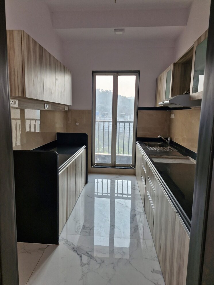 Kitchen, powai 4 Bedroom 2000 Sq.Ft. Apartment In Powai Mumbai 8446549
