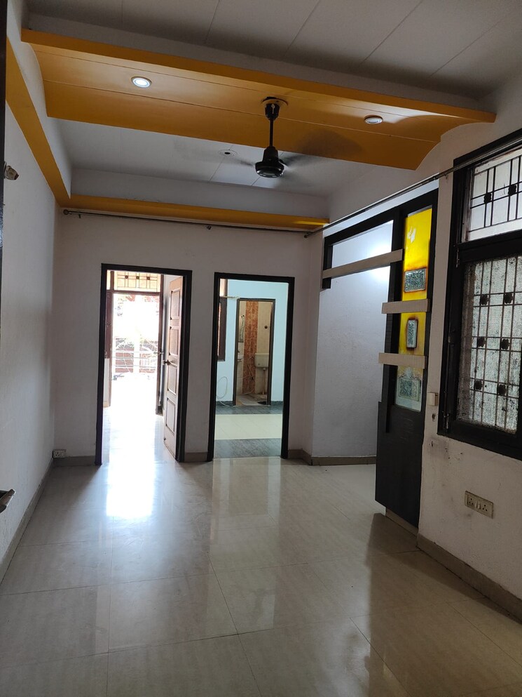 Living Room, vaishali sector 5 2 Bedroom 800 Sq.Ft. Builder Floor In Vaishali Sector 5 Ghaziabad 8446599