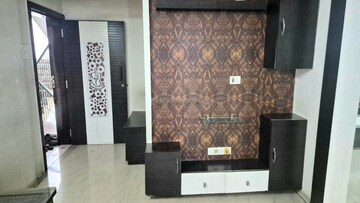 Furnished Amenities in 2 BHK Apartment at Ekta CHS Mulund West, Mulund West – for Rent