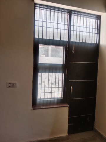 Staircase in 2 BHK Builder Floor at Sector 17 – for Rent