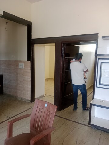 Bathroom in 2 BHK Builder Floor at Sector 17 – for Rent