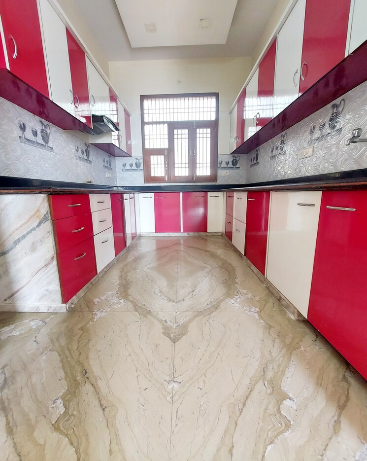 Kitchen, sector 02 3.5 Bedroom 300 Sq.Yd. Builder Floor In Sector 02 Bahadurgarh 8446615