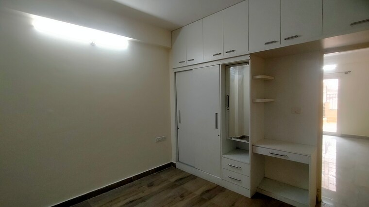 Room, amigo-lake-view 3 Bedroom 1600 Sq.Ft. Apartment In Thanisandra Main Road Bangalore 8446644