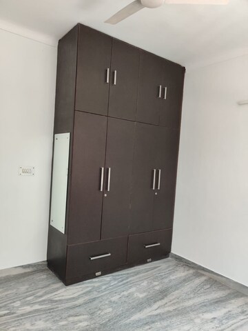 Room in 2 BHK Independent House at Sector 15 ii – for Rent