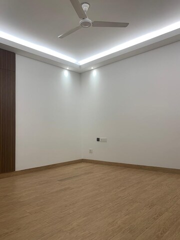 3 BHK Builder Floor For Rent in Saket