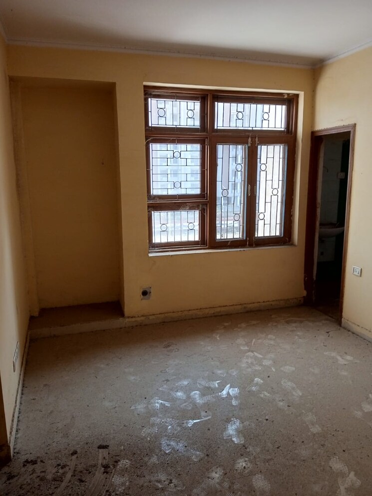 Room, hig-apartments 3 Bedroom 120 Sq.Mt. Apartment In Omicron I Greater Noida Greater Noida 8446663