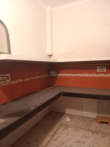 Furnished Amenities in 2 BHK Builder Floor at Nawada – for Rent