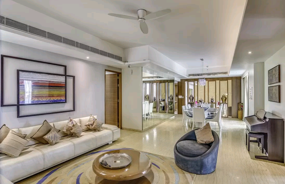 3 BHK + Servant Room 2500 Sq.Ft. Apartment in Mahagun Mezzaria