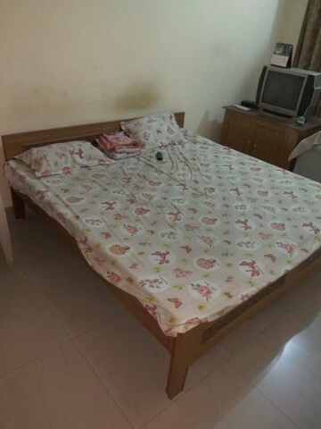 Bedroom in 2 BHK Builder Floor at Indira Nagar – for Rent
