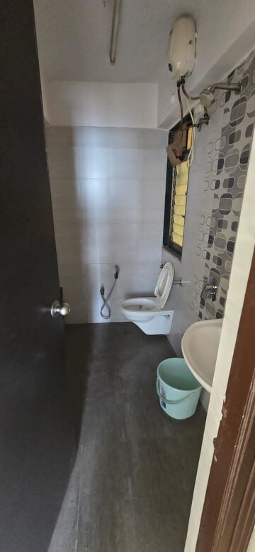 1 RK Apartment For Rent in Amar Kunj Goregaon West, Goregaon West