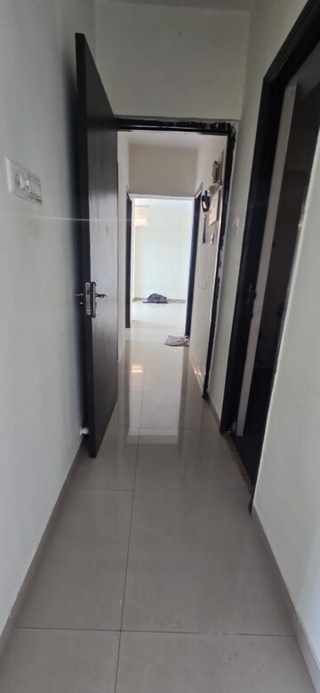 Building Lobby in 1 RK Apartment at Amar Kunj Goregaon West, Goregaon West – for Rent