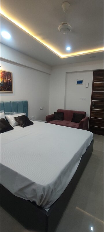 Bedroom in Studio Apartment at Okay Plus Solitaire Suites, Ramnagariya – for Rent