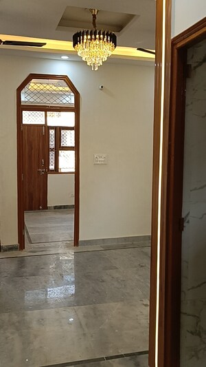 2 BHK Builder Floor For Sale in Shalimar Garden Extension I
