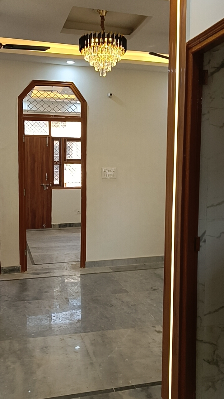 2 BHK Builder Floor For Sale in Shalimar Garden Extension 1