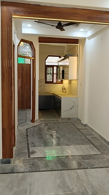 Room in 2 BHK Builder Floor at Shalimar Garden Extension 1 – for Sale