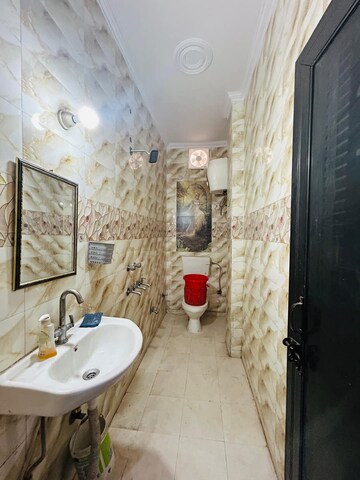 Bathroom in 2 BHK Builder Floor at Rohini Sector 8 – for Rent