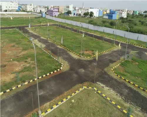 Plot For Sale in Green City 3 Galgotia Uni