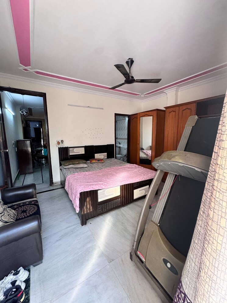 Kitchen, kalkaji 2.5 Bedroom 200 Sq.Yd. Builder Floor In Kalkaji Delhi 8446875