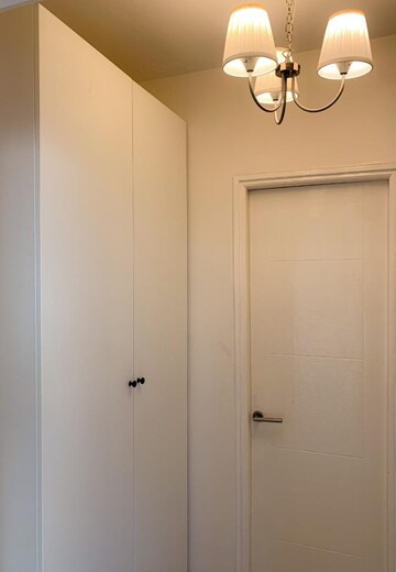 Bathroom in 4 BHK Apartment at Emaar Emerald Floors Premier, Sector 65 – for Rent