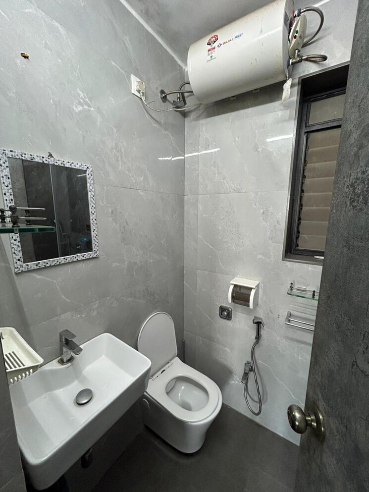 Bathroom, dhaval-sunrise-orlem 3 Bedroom 1110 Sq.Ft. Apartment In Malad West Mumbai 8446931