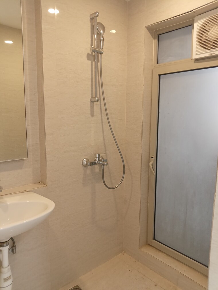 Bathroom, new panvel 1 Bedroom 430 Sq.Ft. Apartment In New Panvel Navi Mumbai 8447005