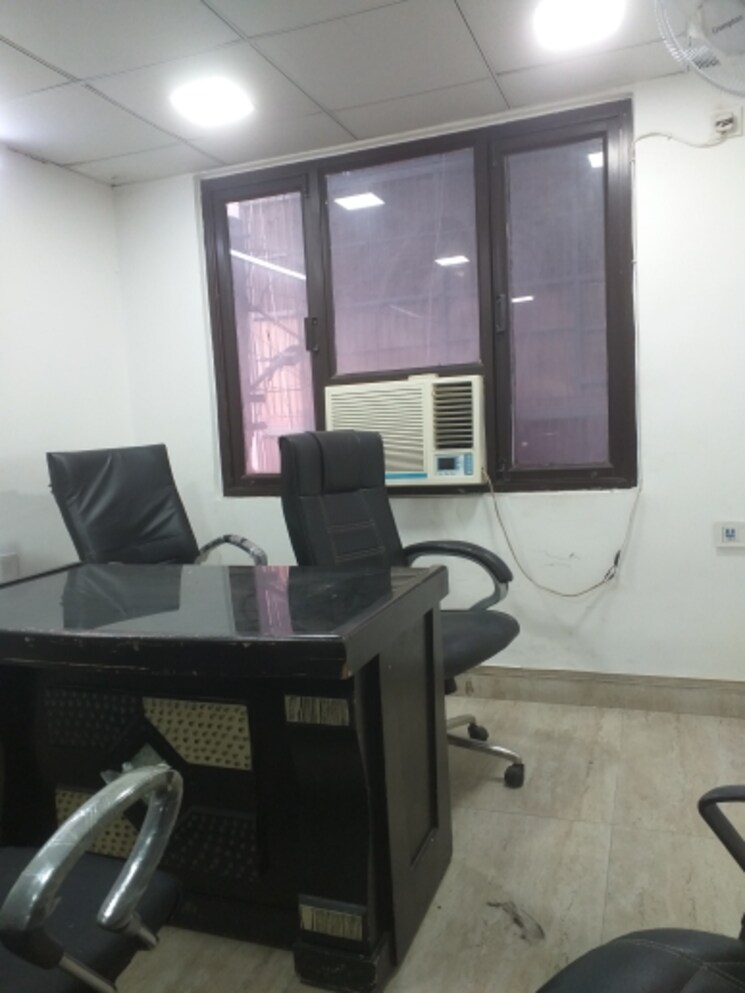 undefined, east patel nagar Commercial Office Space 800 Sq.Ft. In East Patel Nagar Delhi 8447042