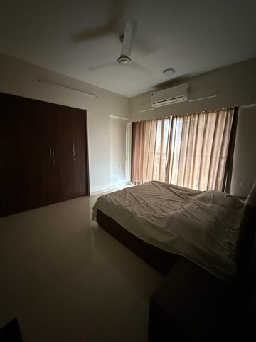 Bedroom in 2.5 BHK Apartment at Runwal Garden City, Balkum Pada – for Rent