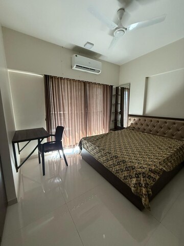 Bedroom in 2.5 BHK Apartment at Runwal Garden City, Balkum Pada – for Rent