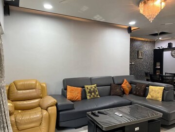 Furnished Amenities in 3 BHK Apartment at Jalvayu Vihar Powai, Powai – for Rent
