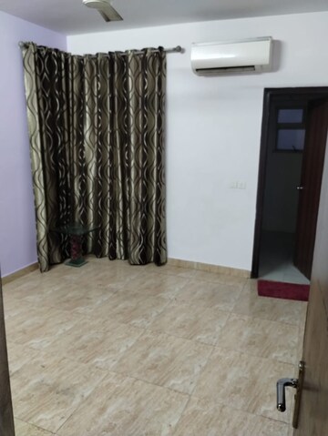 Bedroom in 3 BHK Apartment at Spr Imperial Estate, Sector 82 – for Rent
