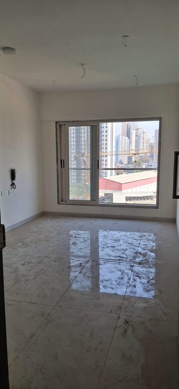 2 BHK Apartment For Rent in Bharat Arize, Goregaon West