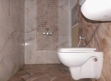 Bathroom in 1.5 BHK Apartment at Rosa Gardenia, Ghodbunder Road – for Sale