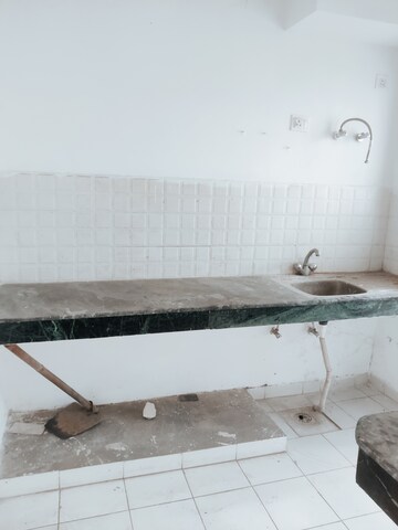 Bathroom in 4 BHK Apartment at BPTP Park Elite Floor II, Sector 75 – for Rent