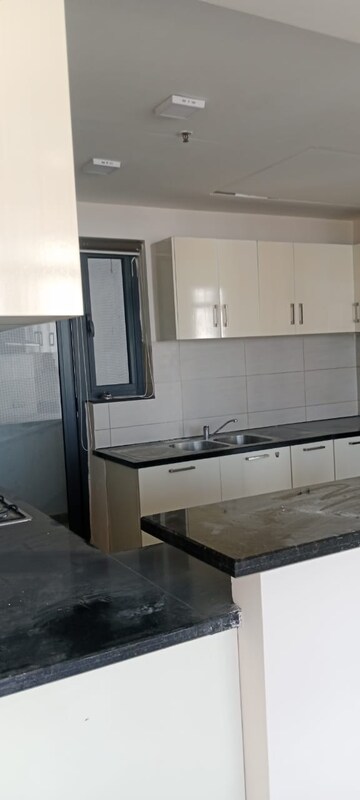 Kitchen in 3.5 BHK Apartment at M3M Merlin, Sector 67 – for Rent
