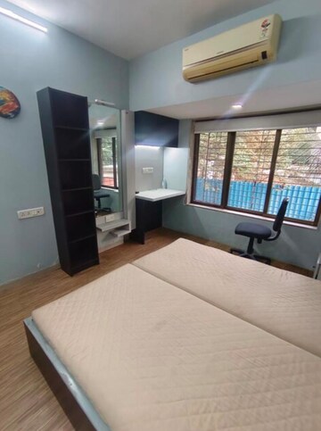 Bedroom in 2 BHK Apartment at Greenwoods CHS, Andheri East – for Rent