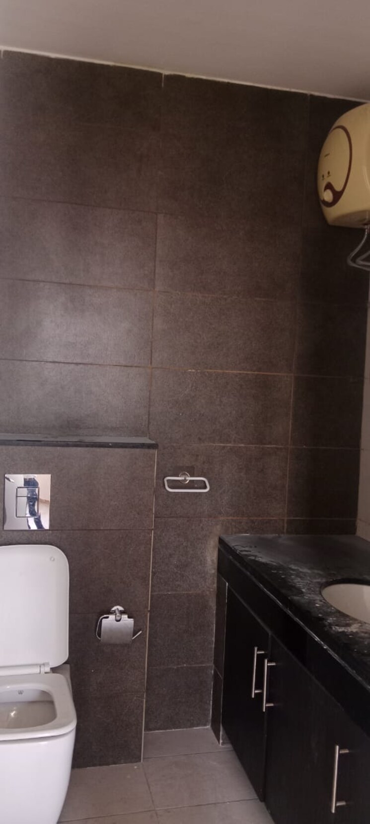 Bathroom, m3m-merlin 4 Bedroom 3286 Sq.Ft. Apartment In Sector 67 Gurgaon 8447228