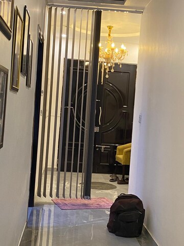 2 BHK Builder Floor For Rent in Sector 19